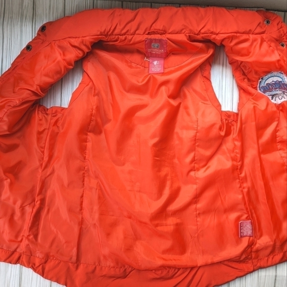 Colorful Colorodo Circuit Champion Quilted Puffer Vest in Sienna Red Size Small - Picture 6 of 11